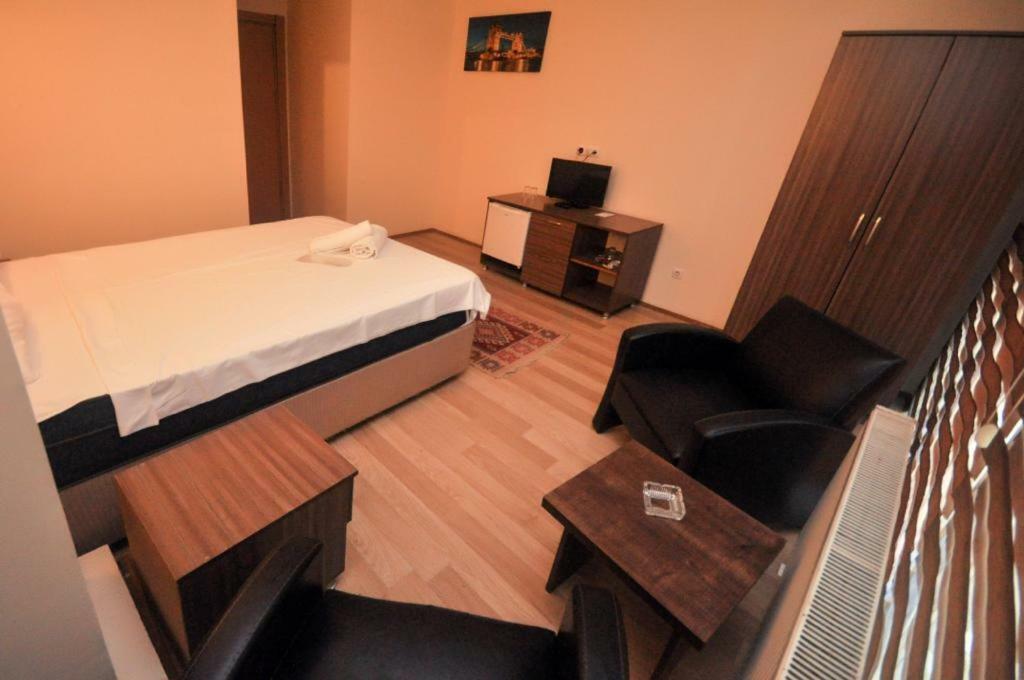 Blue Hotel อิสตันบูล ภายนอก รูปภาพ
