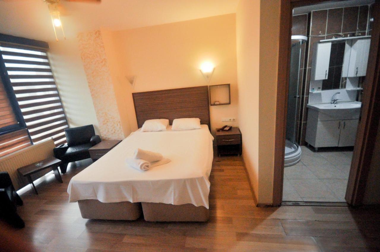 Blue Hotel อิสตันบูล ภายนอก รูปภาพ