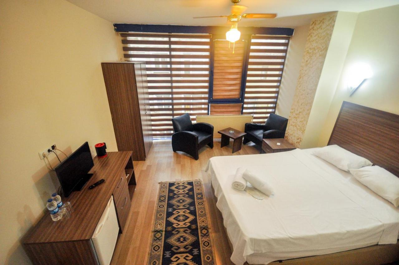 Blue Hotel อิสตันบูล ภายนอก รูปภาพ