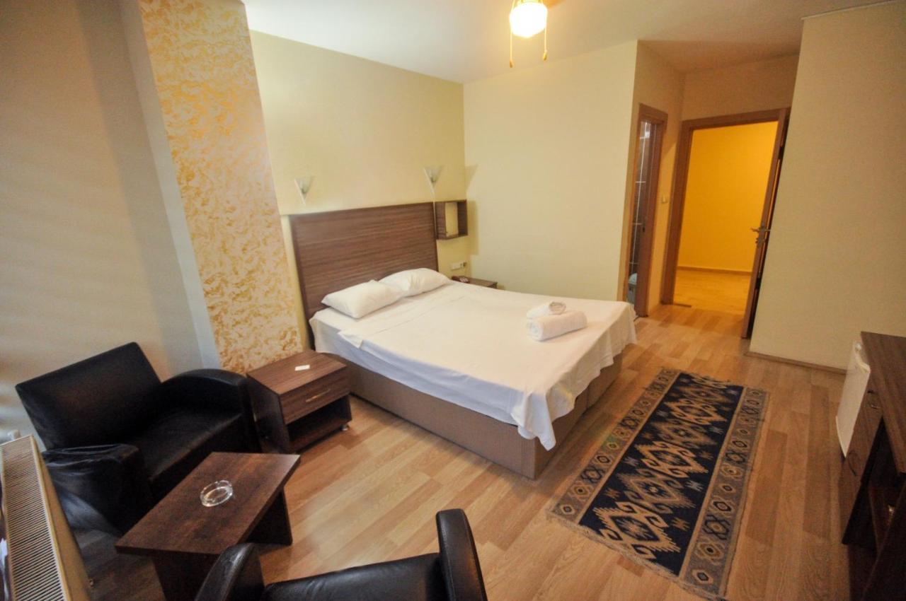 Blue Hotel อิสตันบูล ภายนอก รูปภาพ